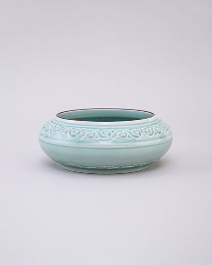 Serene Vine Celadon Glaze Decorative Urli Bowl