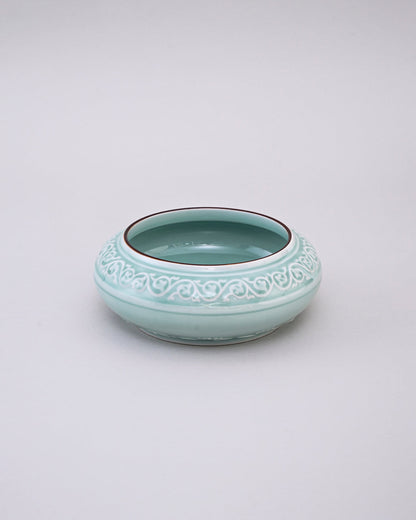 Serene Vine Celadon Glaze Decorative Urli Bowl