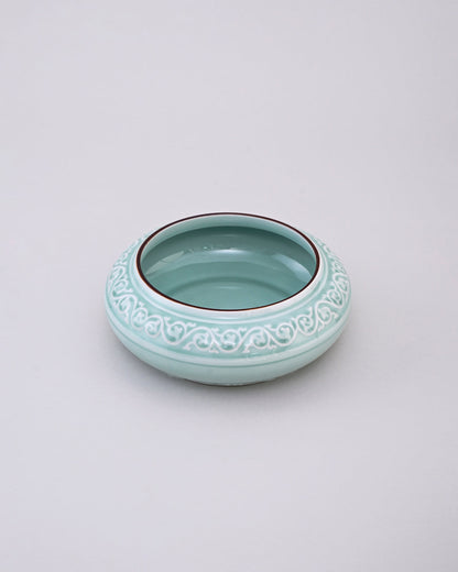 Serene Vine Celadon Glaze Decorative Urli Bowl