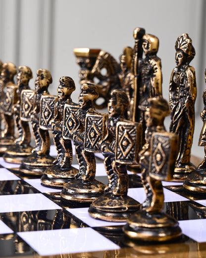 Historical Greek vs Roman Army Chess Set