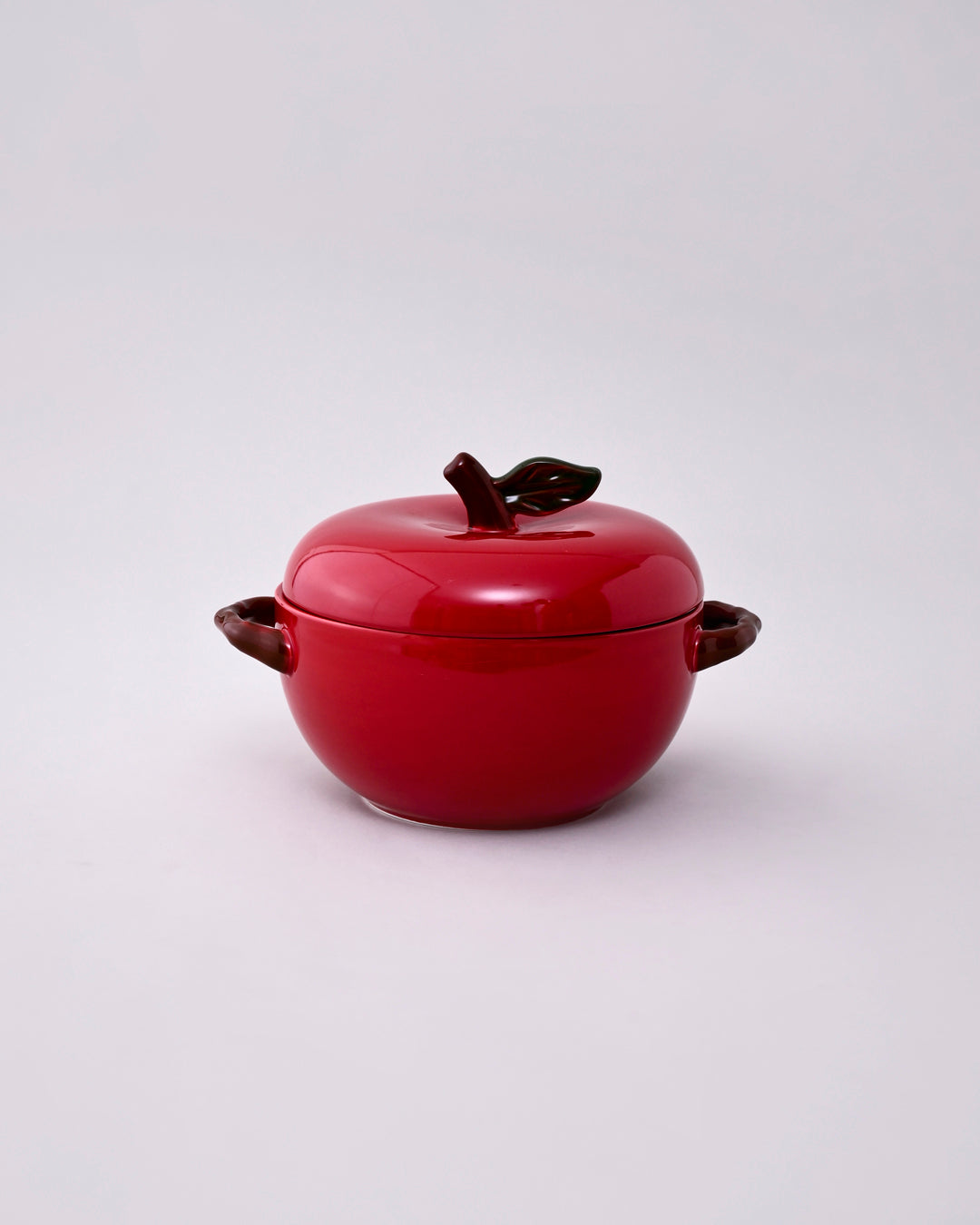Red Apple Ceramic Casserole With Lid - 3 Ltr