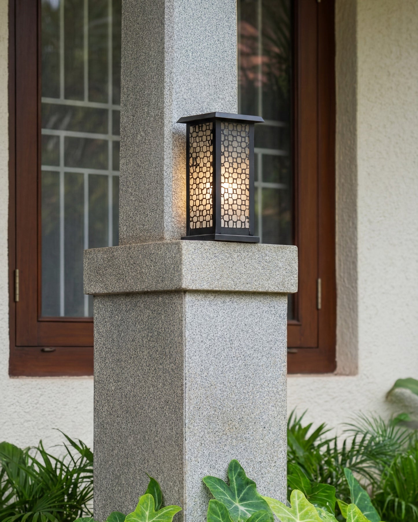 Stone Pattern Ourdoor Gate Light