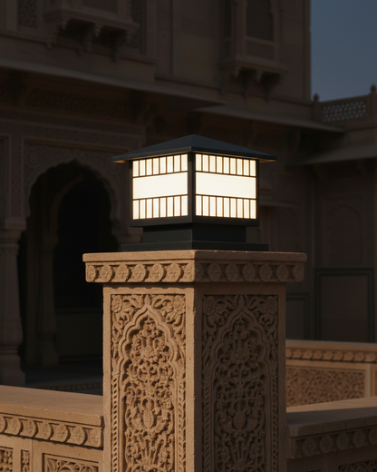 Heritage Square Ourdoor Gate Light
