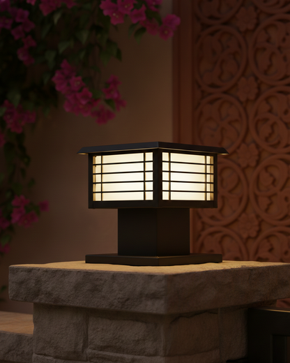 Gateora Horizon Outdoor Light