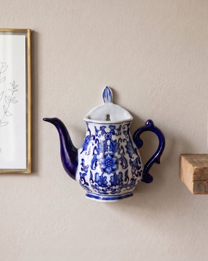 Wall Mounted Planter Kettle: Style 4