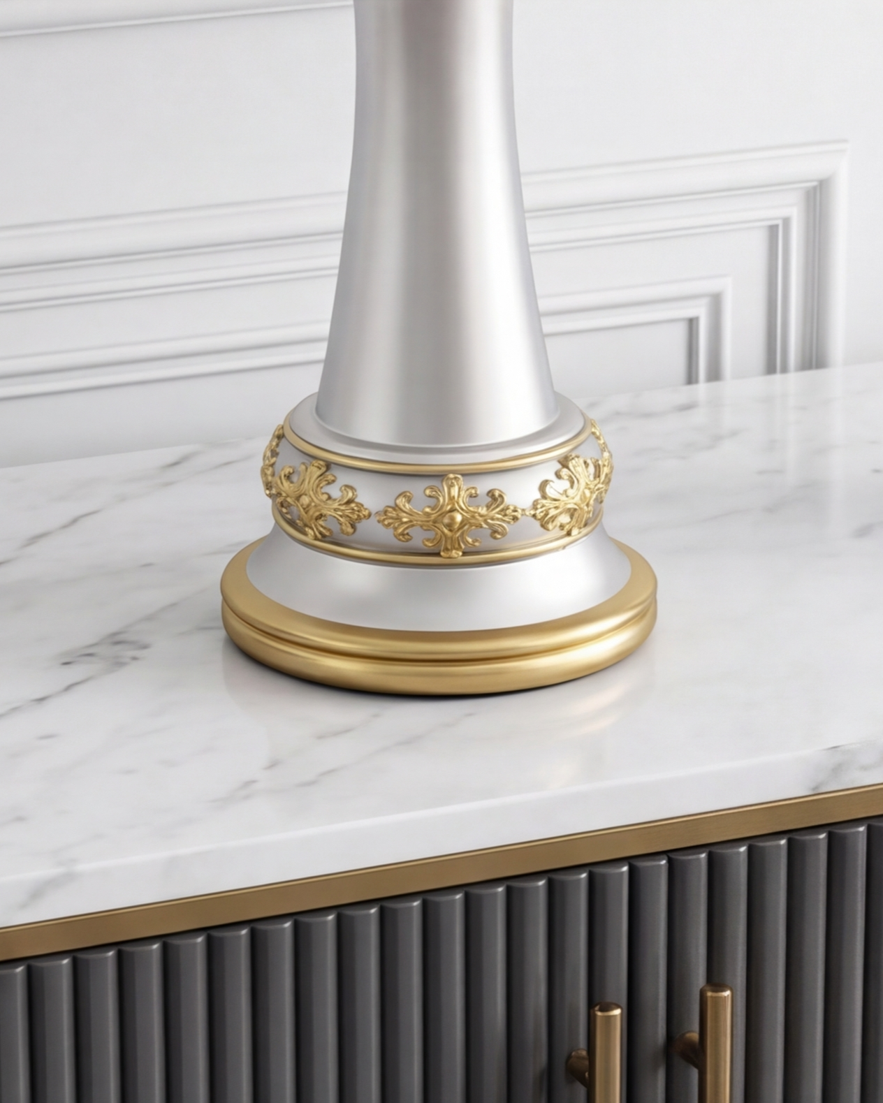 Imperial Crown Decorative Chess Queen - Grey