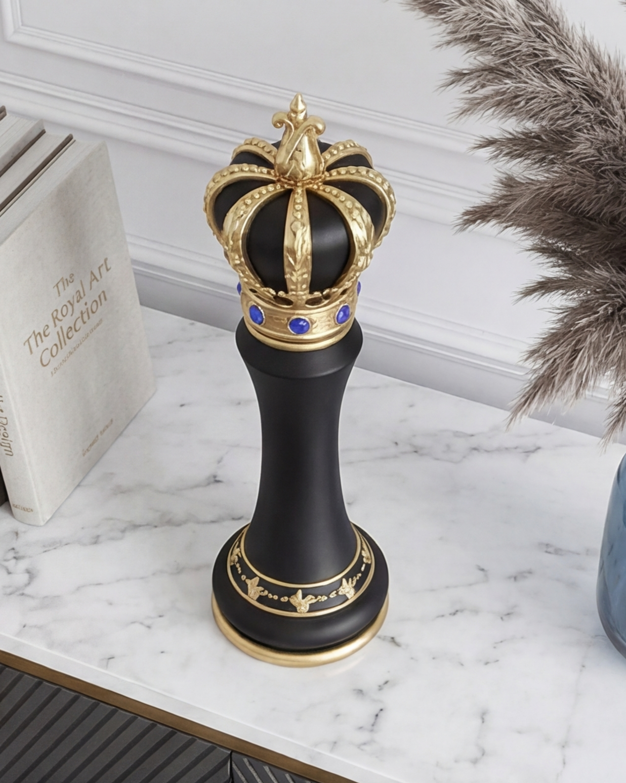 Imperial Crown Decorative Chess King - Black