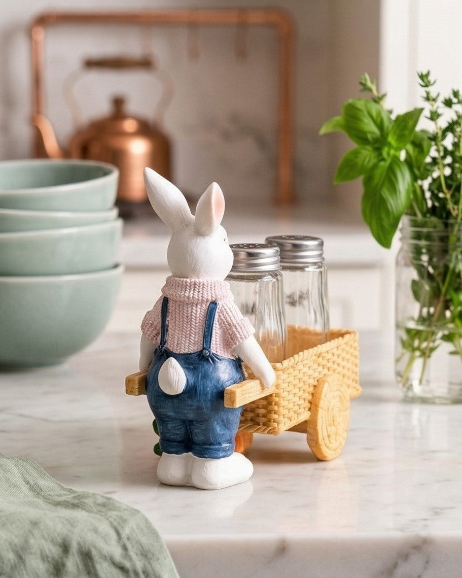Bunny’s Garden Salt & Pepper Shaker Set - Pink