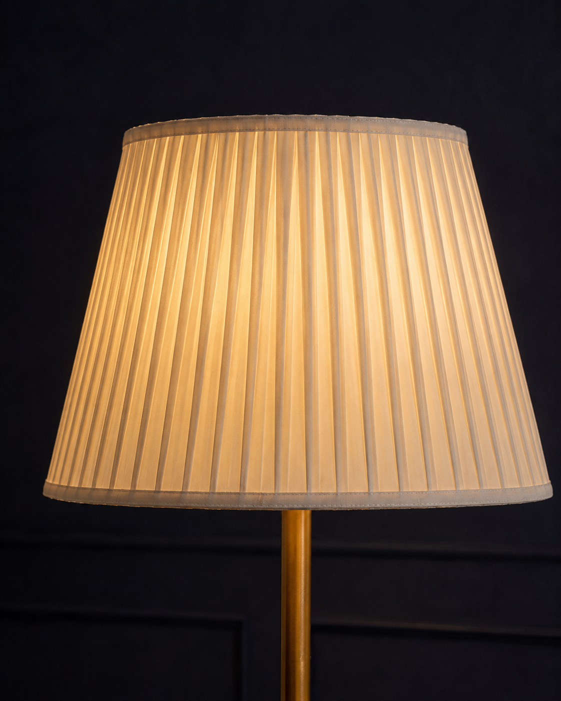 Floral Harmony Temple Jar Floor Lamp
