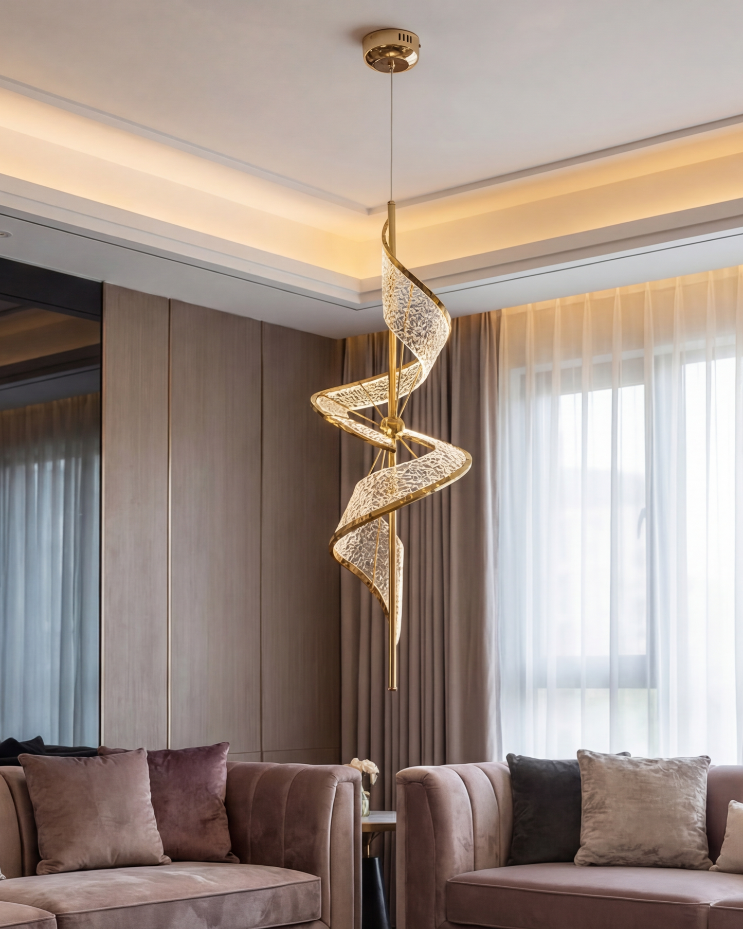 Spiral Crystal Wave Pendant Light